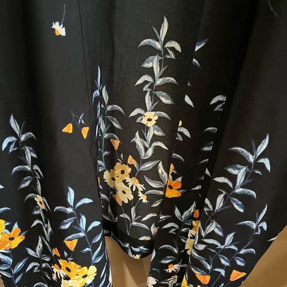H&M, Floral Black Kimono Jacket, Size L - Picture 3 of 5